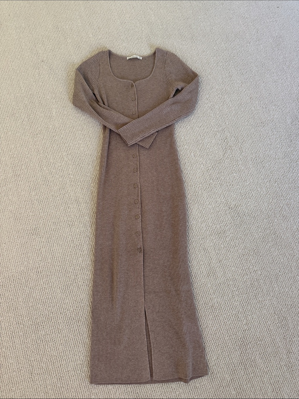 Abercrombie & Fitch Ribbed Button-Front Maxi Dress in Brown